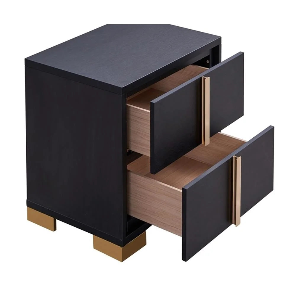 Contemporary 4-Piece Black and Gold Wood Queen Bedroom Set by