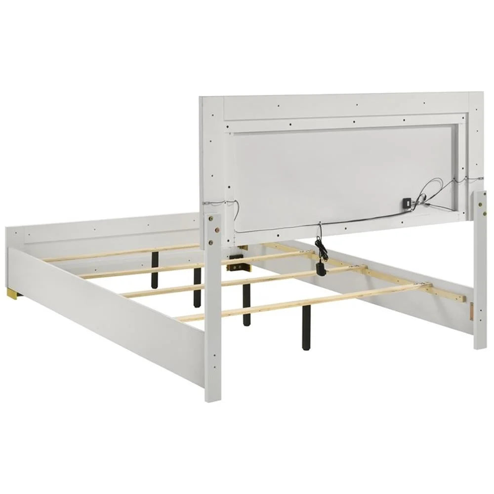 Contemporary 4-Piece Queen Bedroom Set in White and Gold by