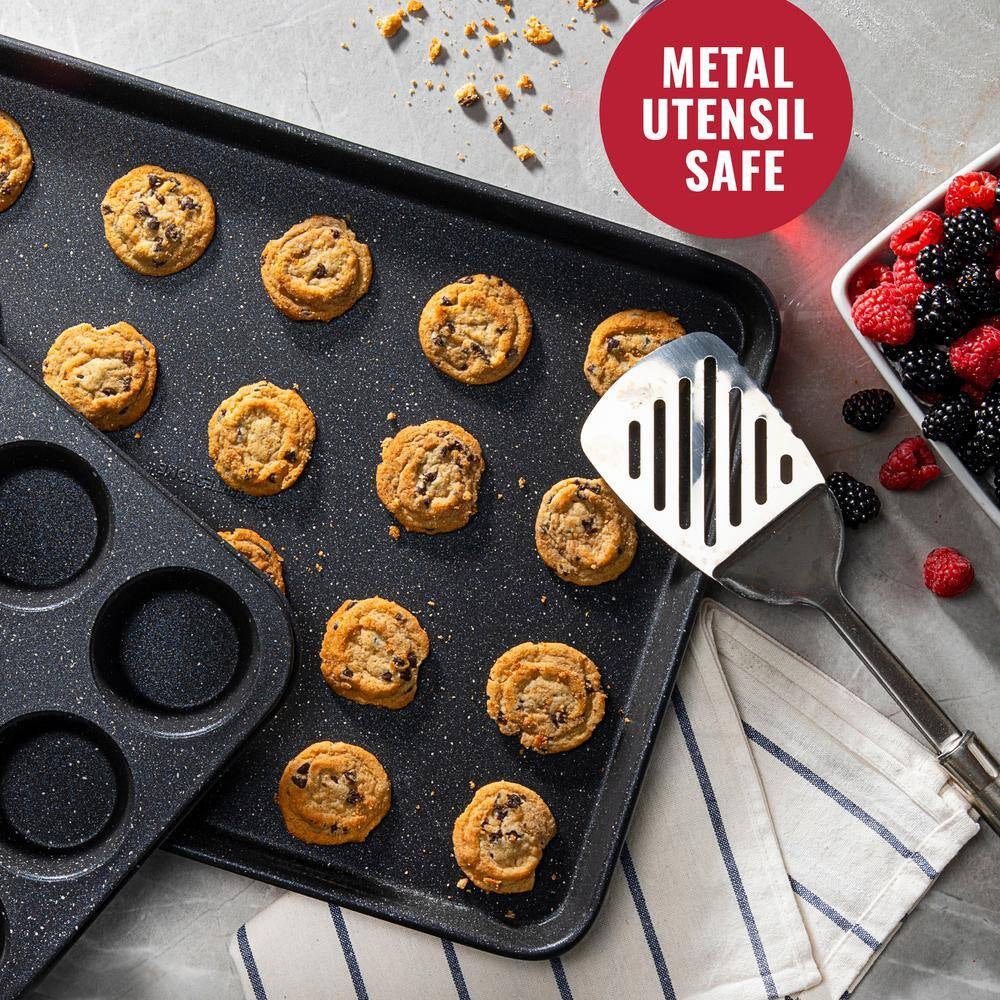 15-Piece Aluminum Ultra-Durable Non-Stick Diamond Infused Cookware and Bakeware Set in Black