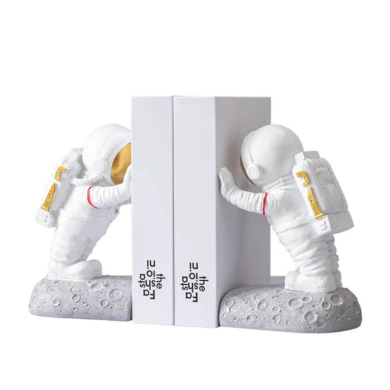 Simple & Creative Astronaut Home Decors