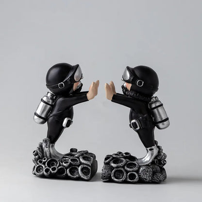 Simple & Creative Astronaut Home Decors